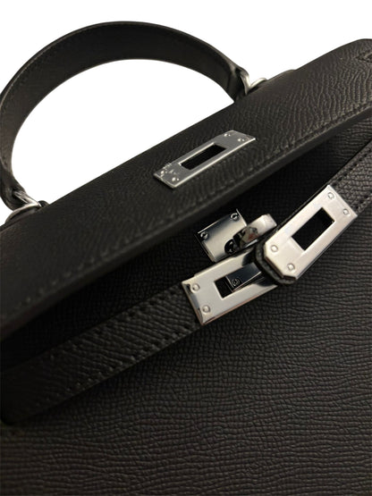 Kallista Black