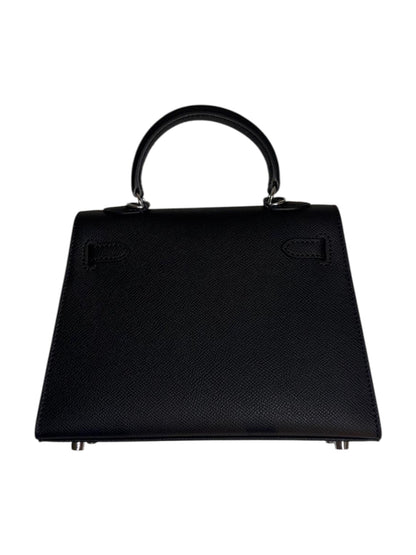 Kallista Black